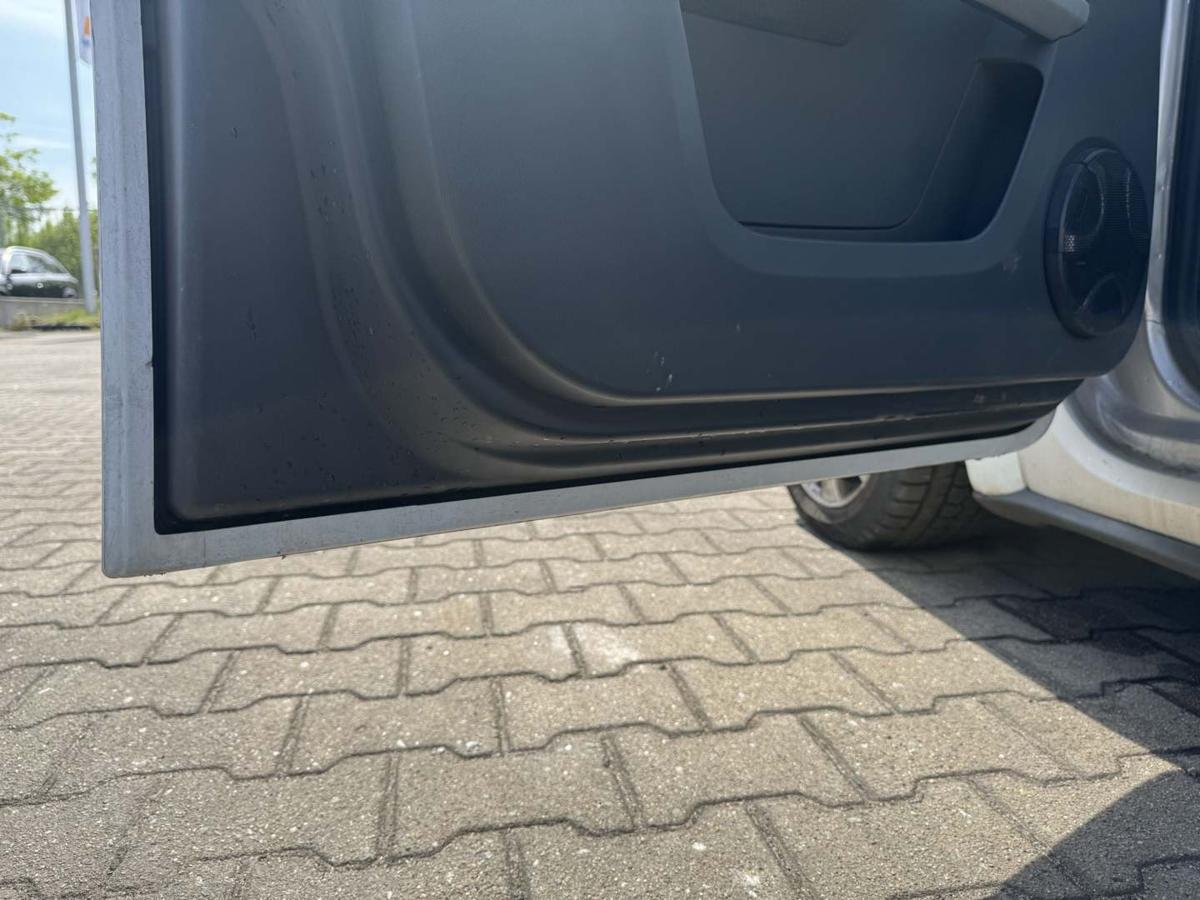 Smart ForFour 454 original T&uuml;r vorn links Ice White Rohbau Bj.2006